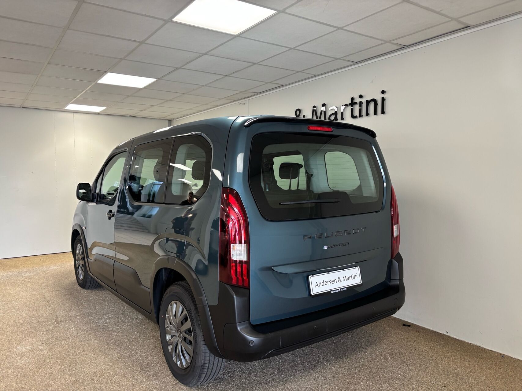 undefined Peugeot e-Rifter fra 2025
