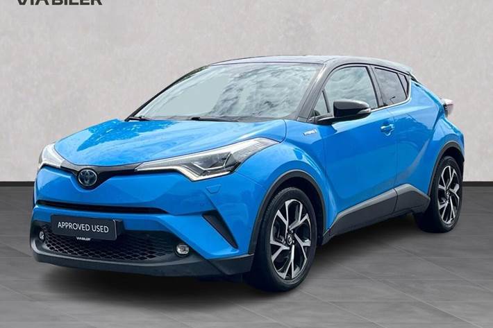 Blå Toyota C-HR fra 2018