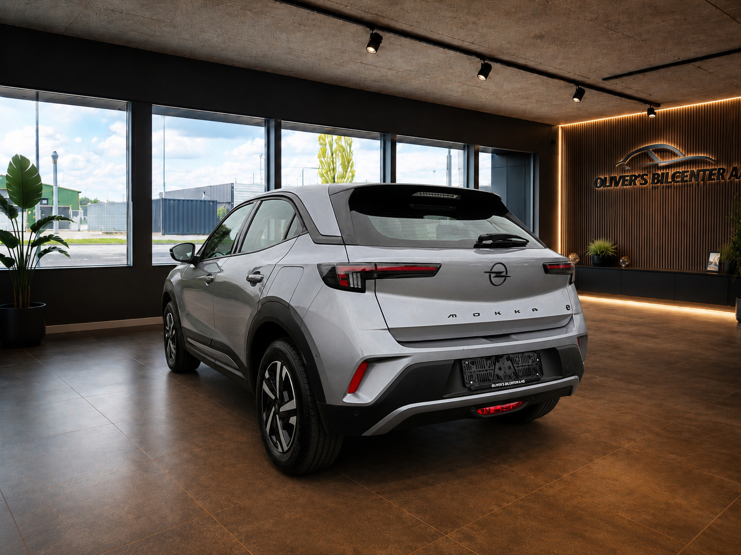 Grå Opel Mokka-e fra 2025