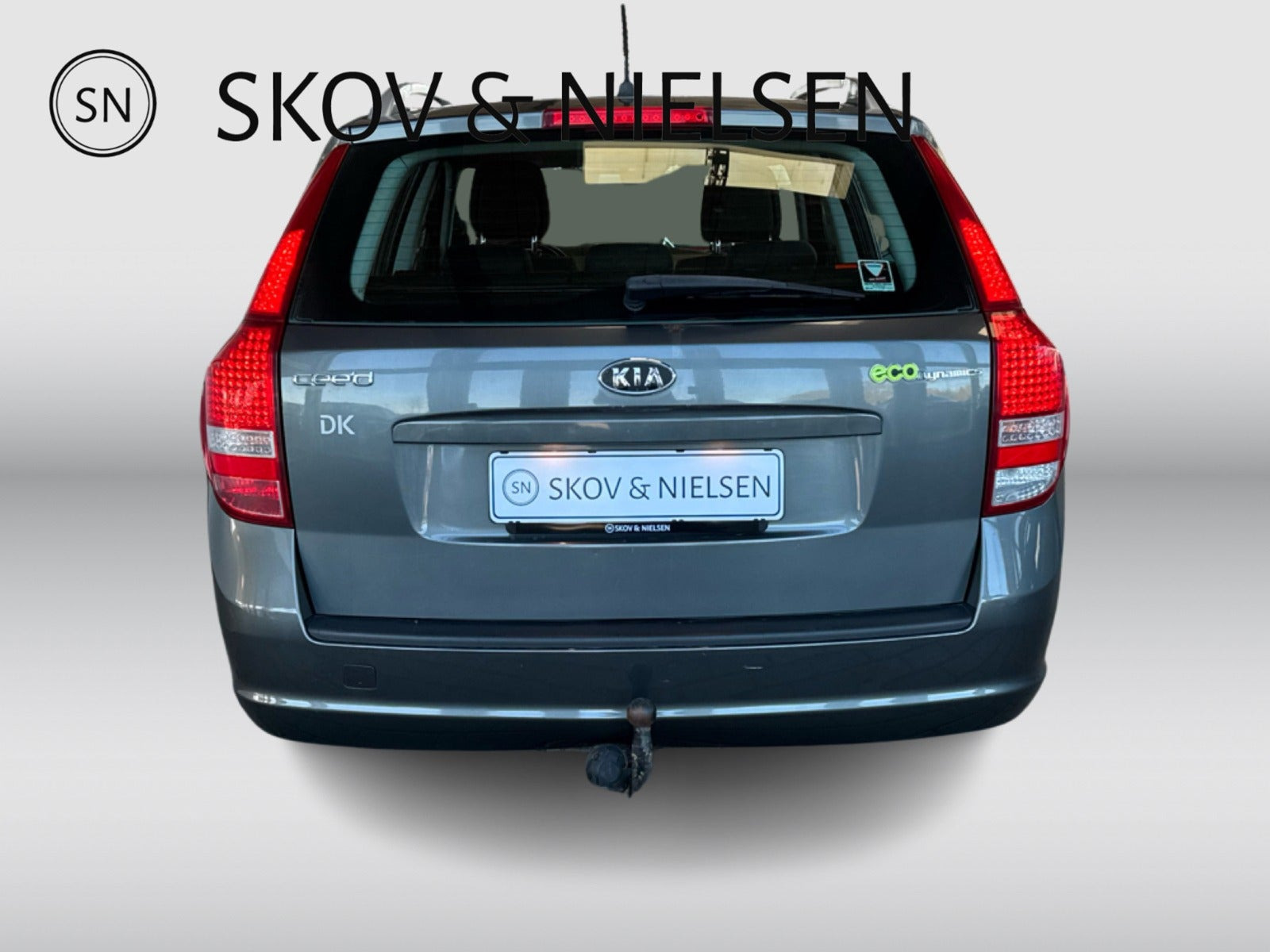 Grå Kia Ceed fra 2010
