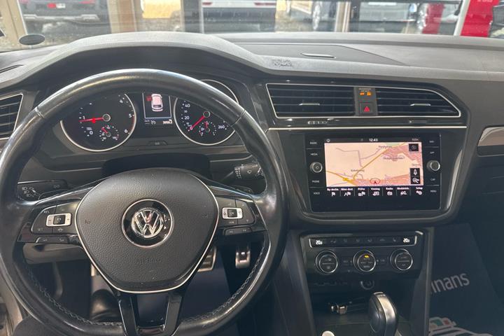 Sølv VW Tiguan fra 2019