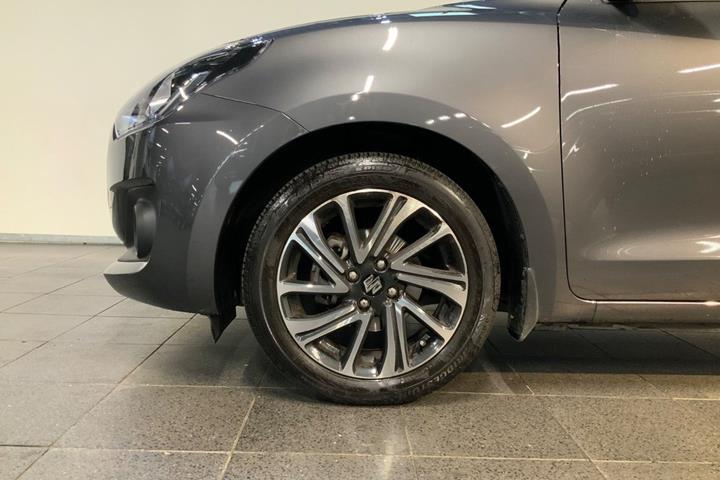 Grå Suzuki Swift fra 2020