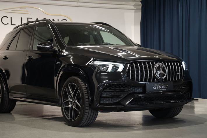 Sort Mercedes GLE53 fra 2020 set udefra