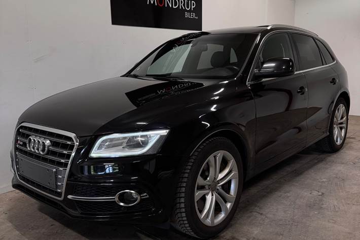 Sort Audi SQ5 fra 2013 set udefra