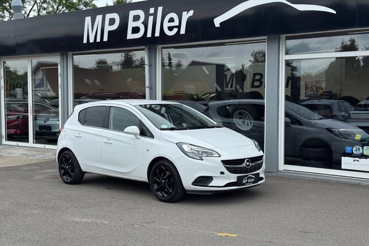 Hvid Opel Corsa fra 2017