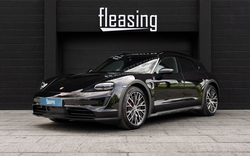 Porsche Taycan 4S Performance+ Cross Turismo