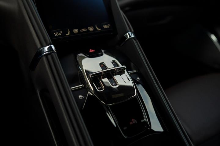 Rød Ferrari Roma fra 2020