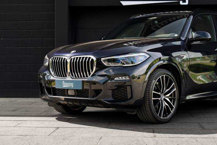 Sort BMW X5 fra 2019