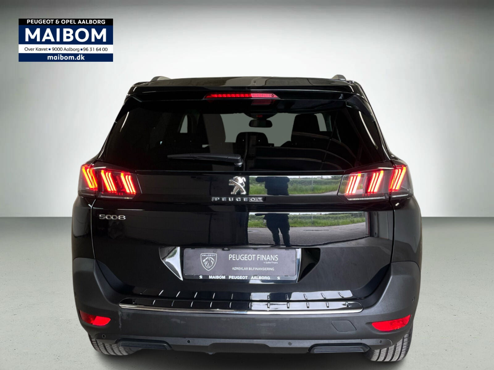 Sort Peugeot 5008 fra 2021