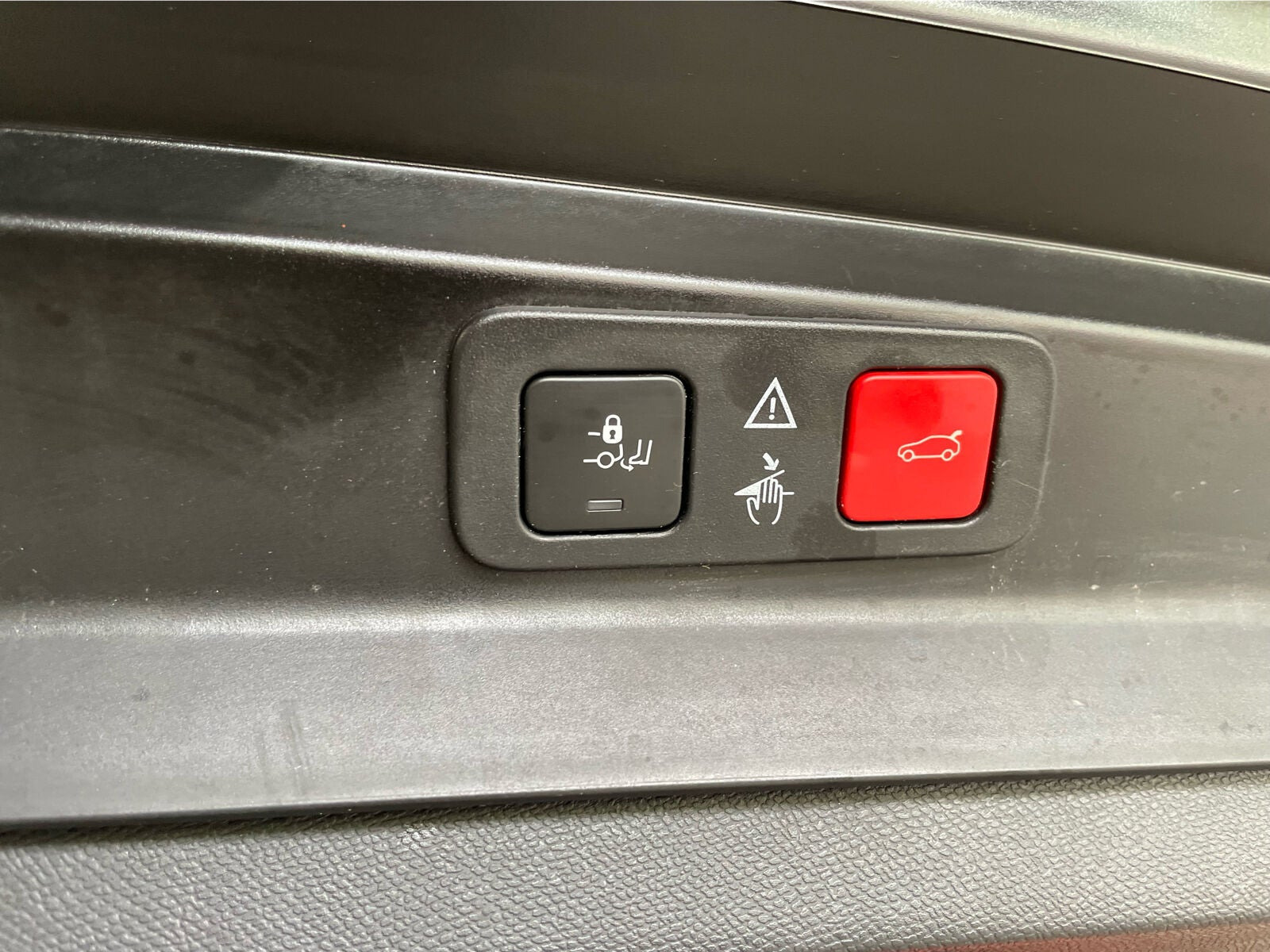 Sort Peugeot 5008 fra 2021