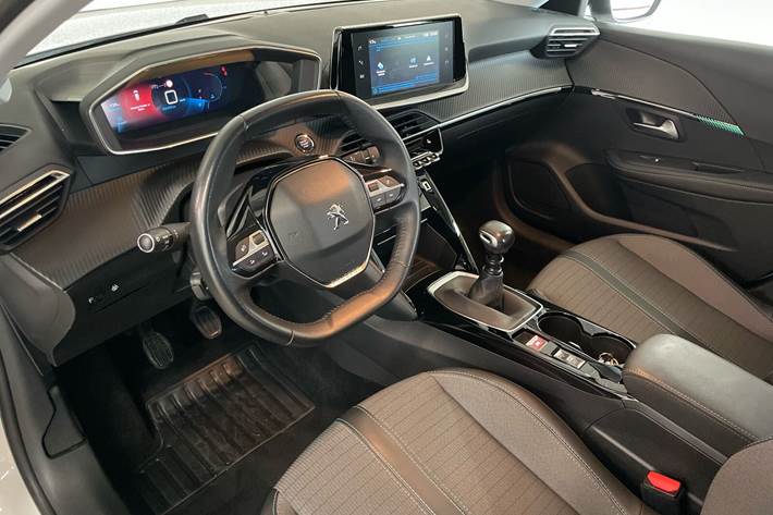 Hvid Peugeot 208 fra 2020
