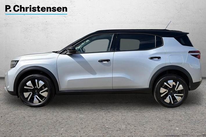 Sølv Opel Frontera fra 2025