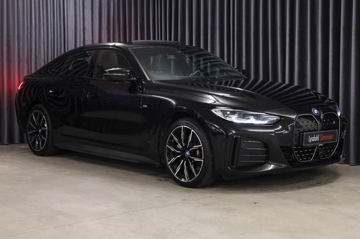 Sort BMW i4 fra 2024