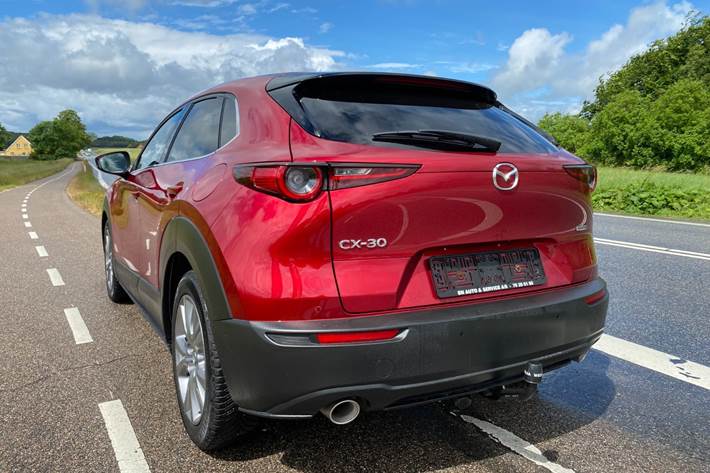 Rød Mazda CX-30 fra 2020