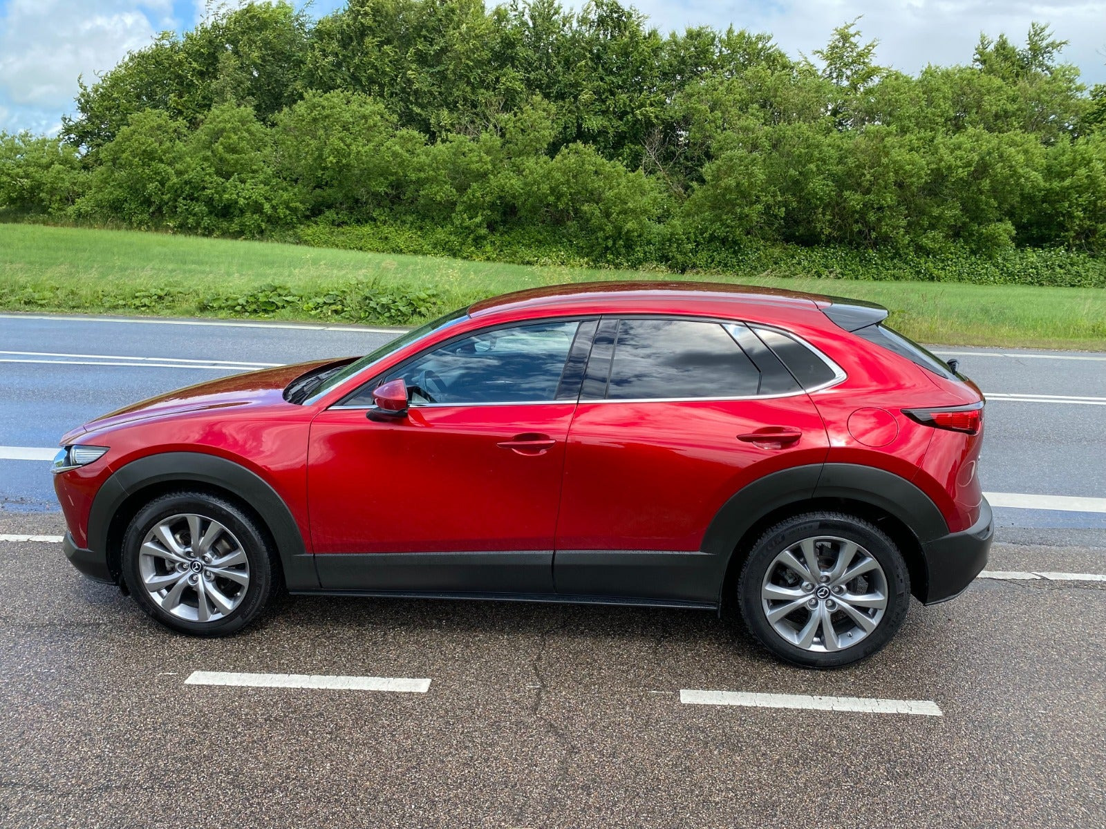 Rød Mazda CX-30 fra 2020