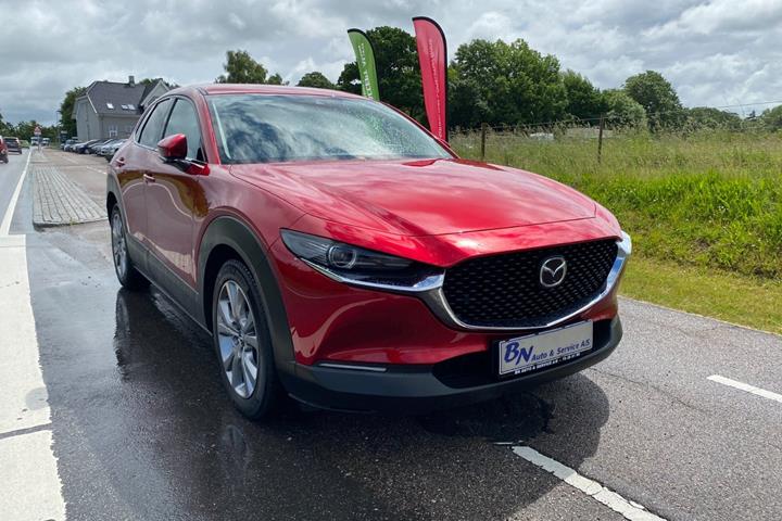 Rød Mazda CX-30 fra 2020