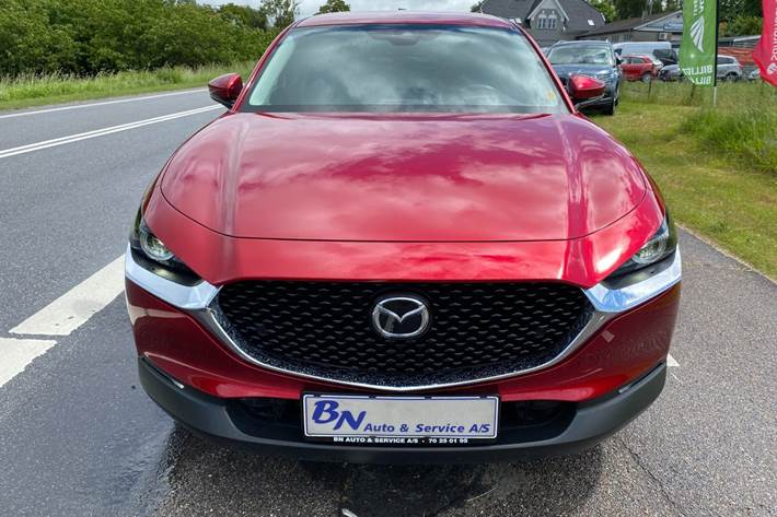 Rød Mazda CX-30 fra 2020