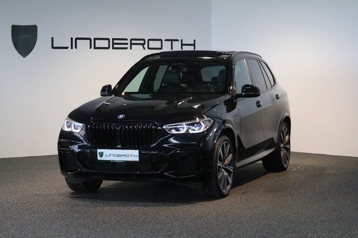 Sort BMW X5 fra 2022