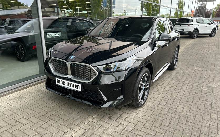 BMW iX2 xDrive30 M-Sport Premium