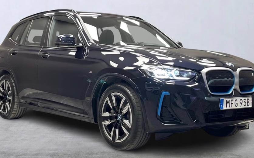 BMW iX3 Charged M-Sport