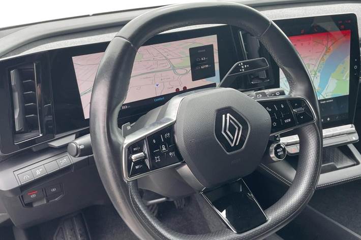Hvid Renault Megane E-Tech fra 2022