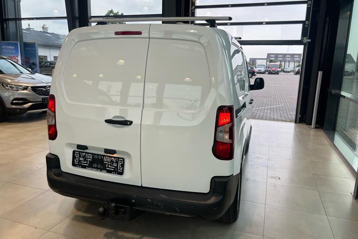 Hvid Citroën Berlingo fra 2021