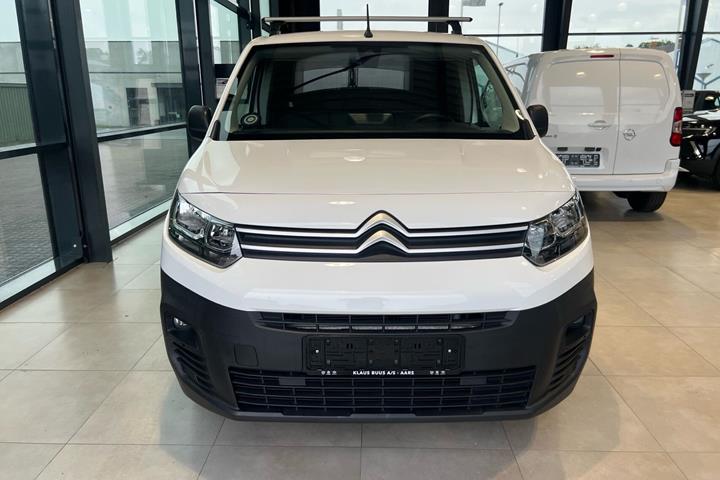 Hvid Citroën Berlingo fra 2021