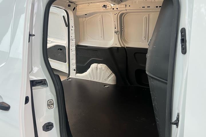 Hvid Citroën Berlingo fra 2021