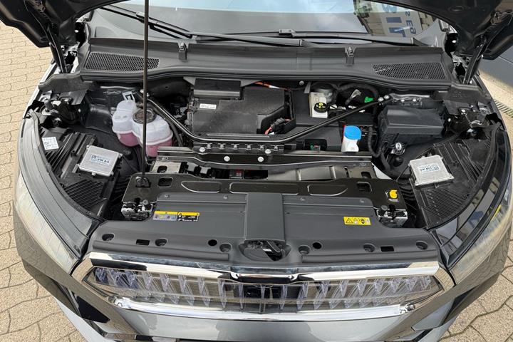 Sort Skoda Enyaq fra 2024
