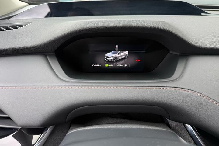 Sort Skoda Enyaq fra 2024