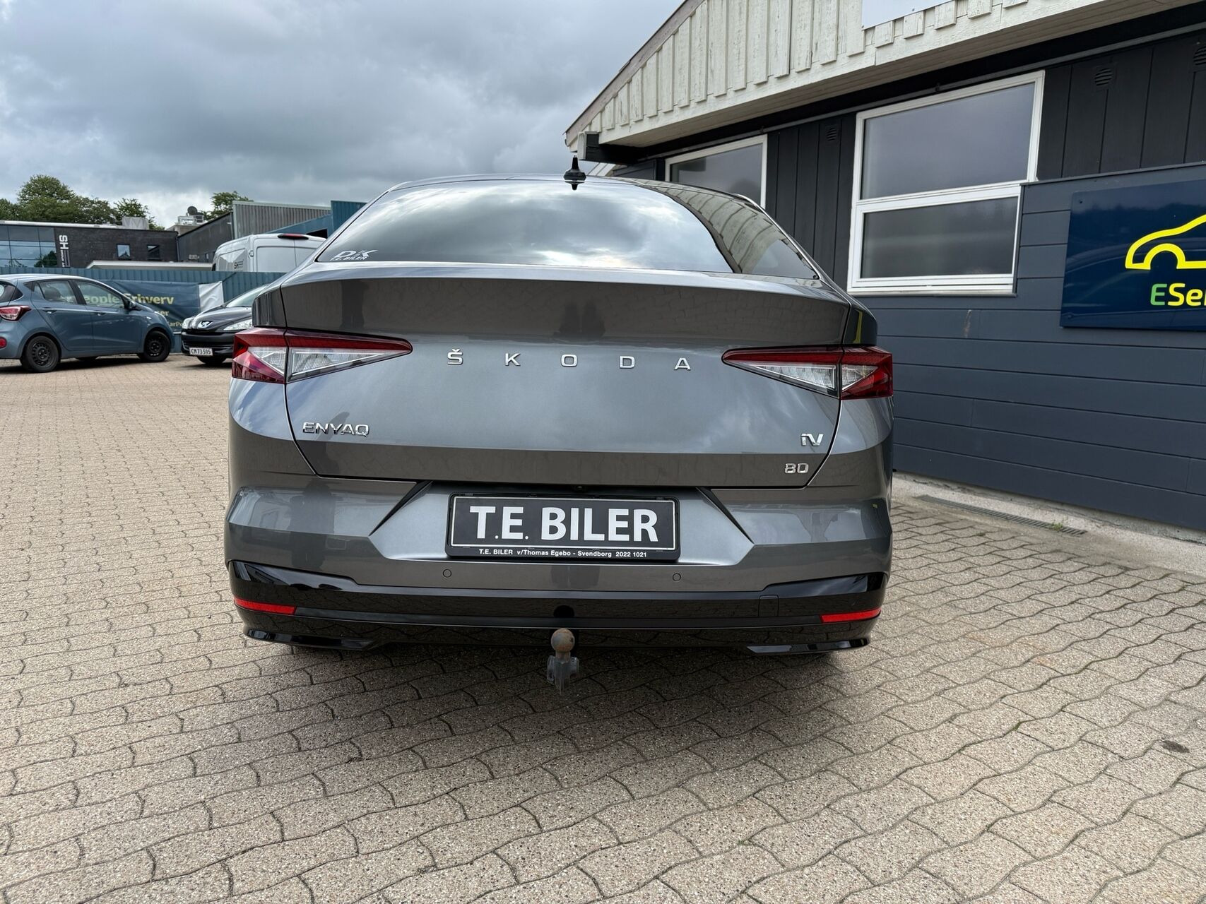 Sort Skoda Enyaq fra 2024