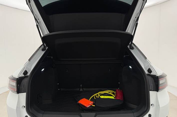 Hvid VW ID.4 fra 2023