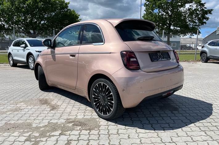 undefined Fiat 500e fra 2023