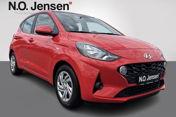 Rød Hyundai i10 fra 2020