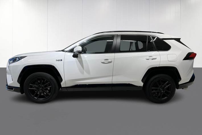 Hvid Toyota RAV4 Plug-in fra 2021