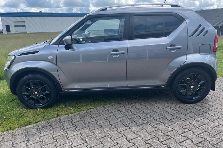 Sølv Suzuki Ignis fra 2017