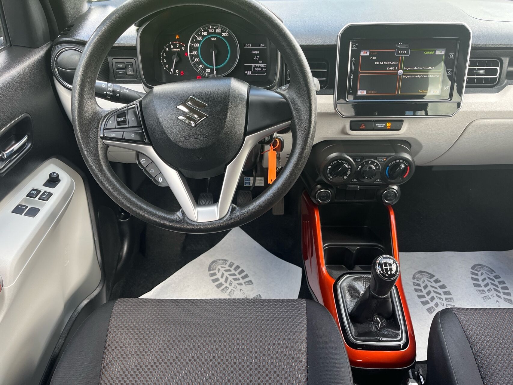 Sølv Suzuki Ignis fra 2017