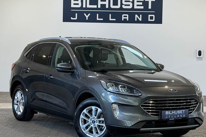Grå Ford Kuga fra 2021