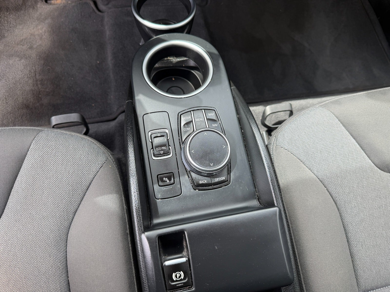 Sort BMW i3s fra 2018