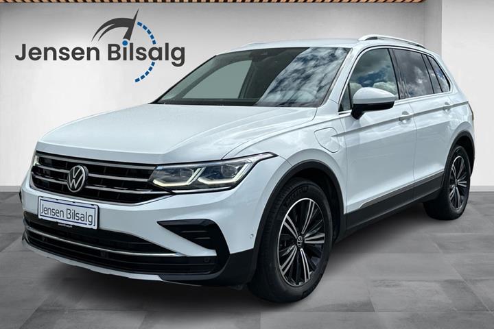 undefined VW Tiguan fra 2021 set udefra