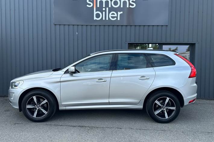 Sølv Volvo XC60 fra 2015