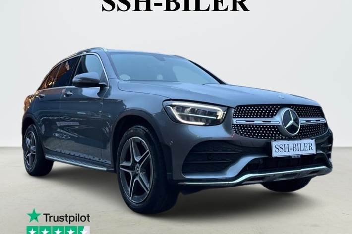 Grå Mercedes GLC200 fra 2020