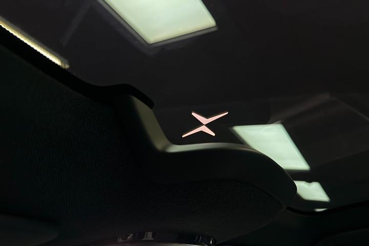 Hvid Polestar 2 fra 2024
