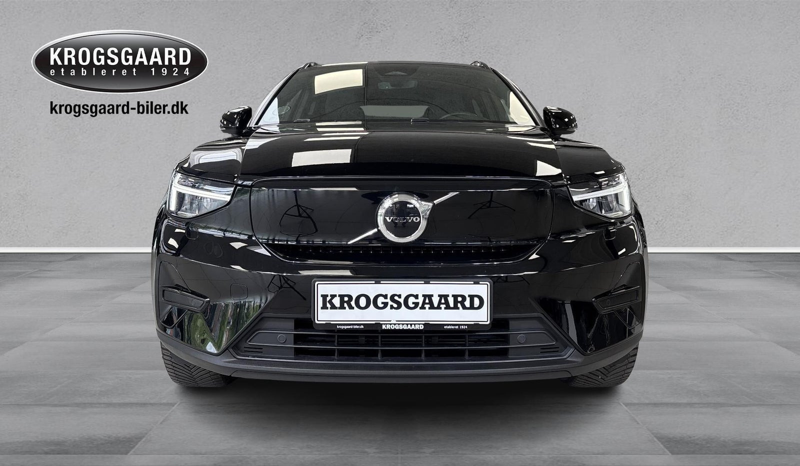 Sort Volvo XC40 fra 2023