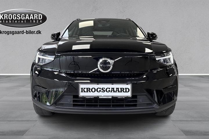 Sort Volvo XC40 fra 2023