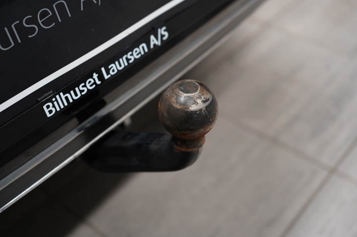 Sort VW Passat fra 2020