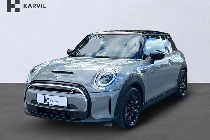 Grå Mini Cooper SE fra 2022 set udefra