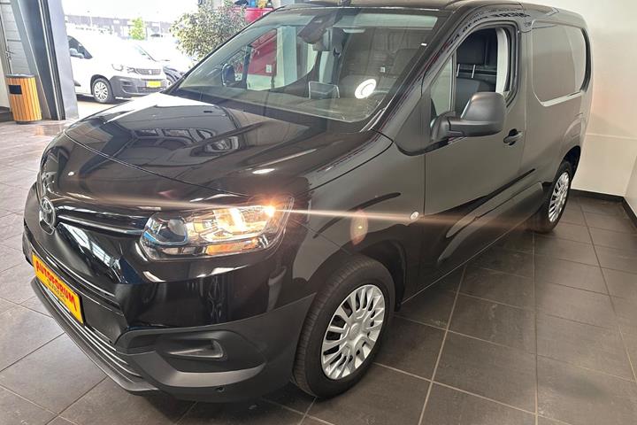 Sort Toyota ProAce City fra 2021