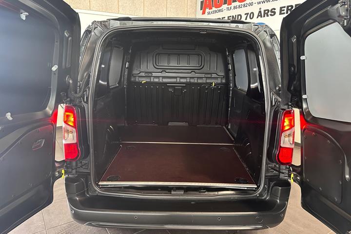 Sort Toyota ProAce City fra 2021