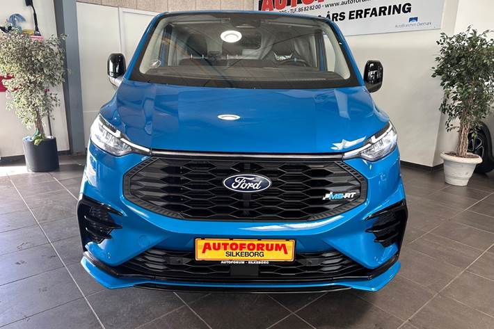 Blå Ford Transit Custom 320 L2 fra 2025